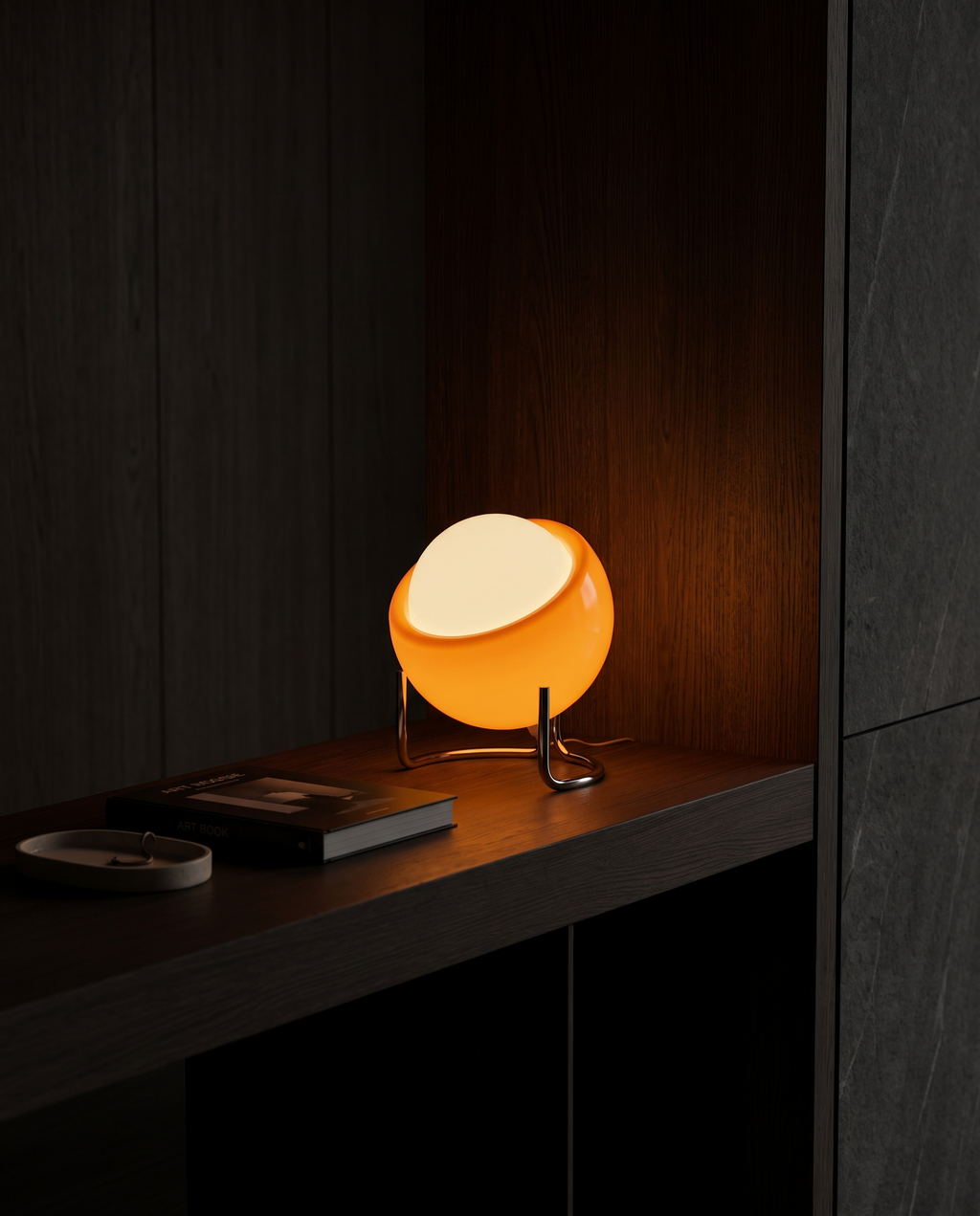 Solene table lamp on a desk corner
