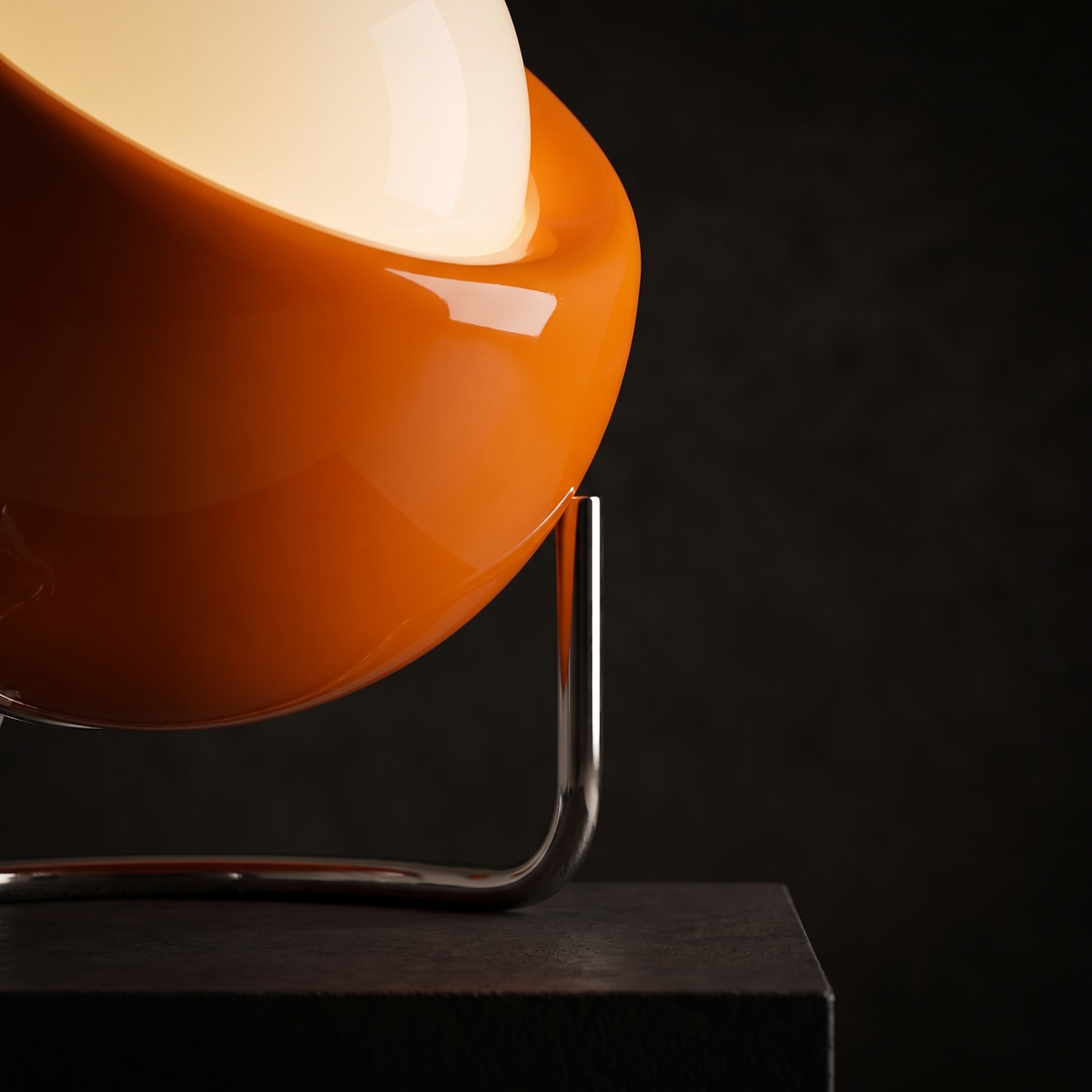 Solene table lamp, detail close-up